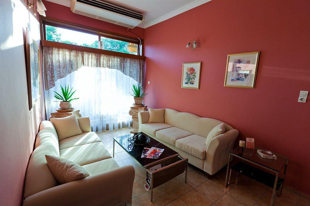 Hotel Possidon Aegina Bagian luar foto