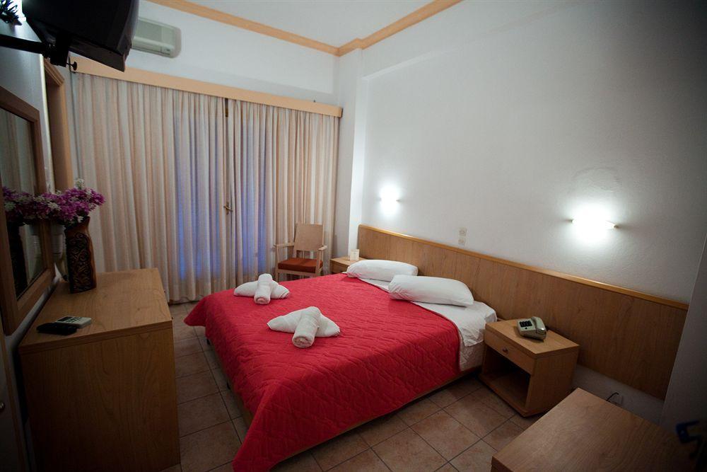 Hotel Possidon Aegina Bagian luar foto