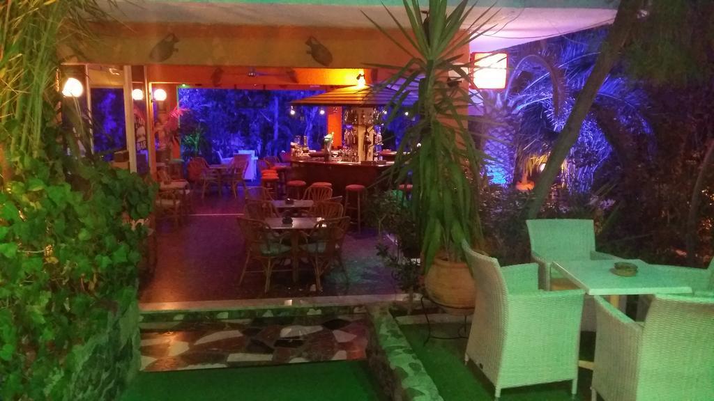 Hotel Possidon Aegina Bagian luar foto