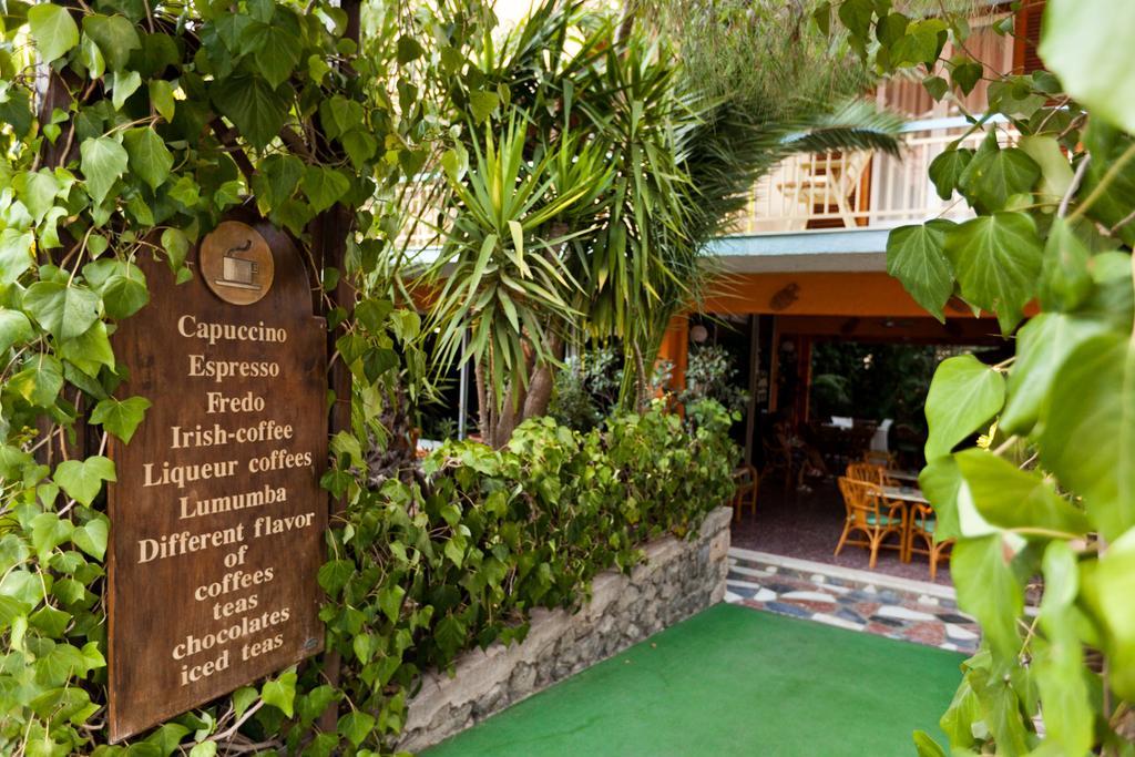 Hotel Possidon Aegina Bagian luar foto