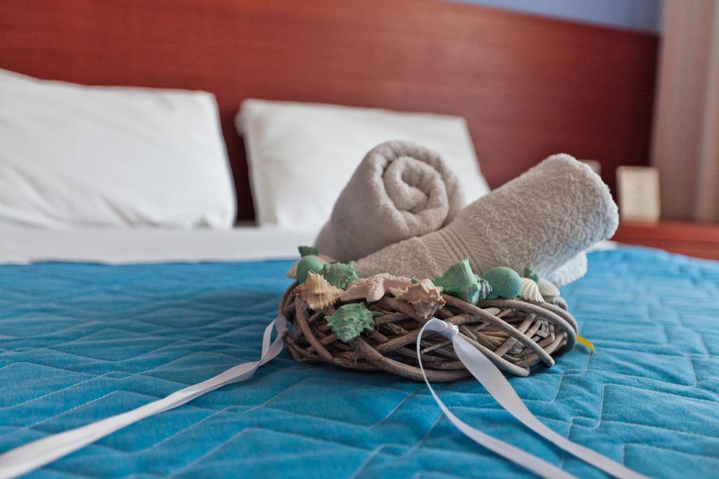 Hotel Possidon Aegina Ruang foto